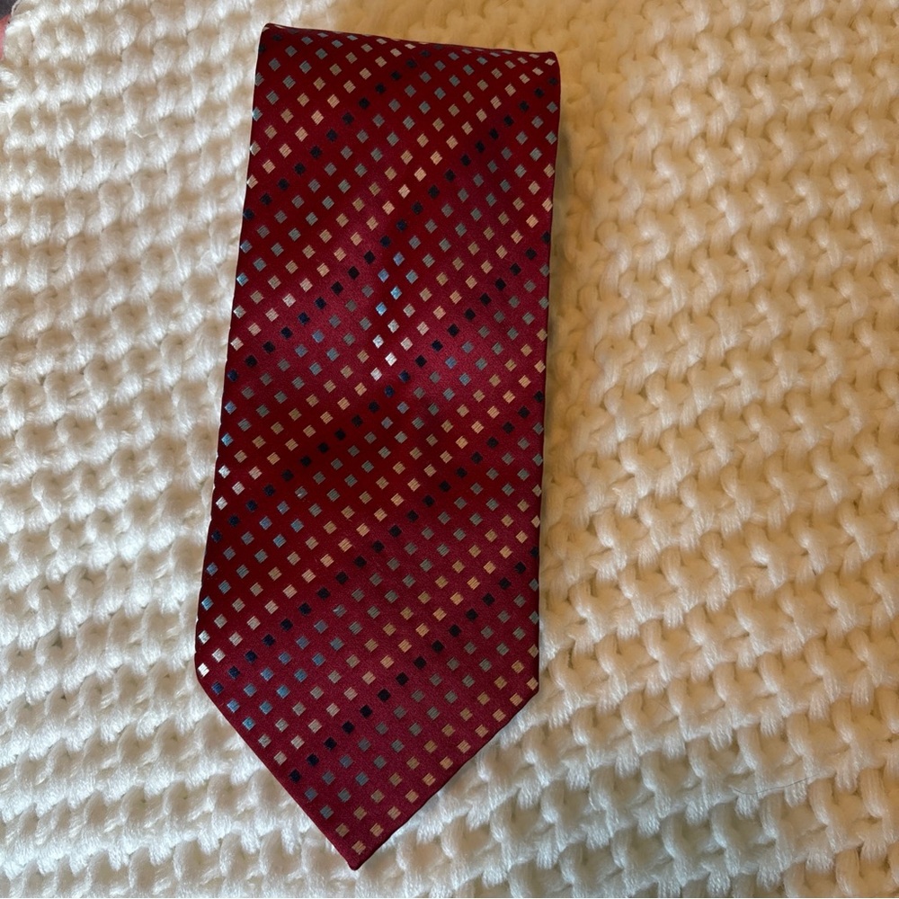 Classic Burgundy Checkered Men's Tie